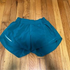 Lululemon Shorts 4 Tall